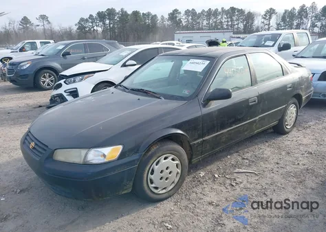 1998 Toyota Camry Le from USA, damaged, VIN 4T1BG22K7WU250752